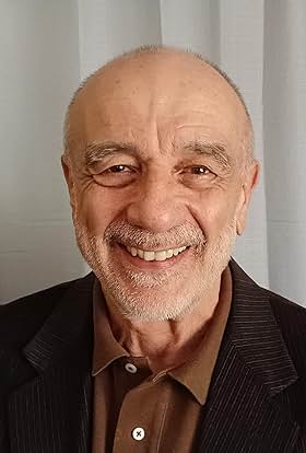 actor John Lizzi large photo