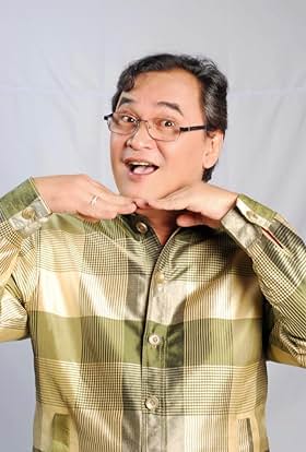 actor Manny Castañeda large photo