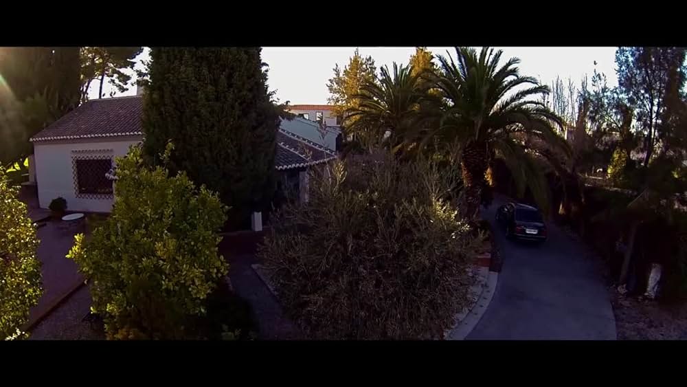 actor Carlos Manuel Díaz large photo