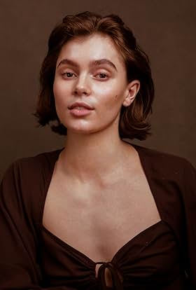 actor Joelle Rae large photo