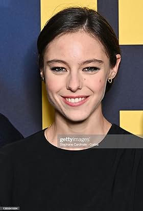 actor Marion Barbeau large photo