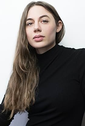 actor Stella Kammel large photo