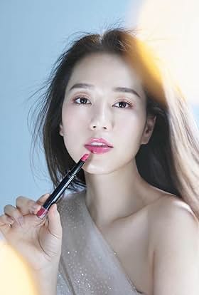 actor Zelia Zhong large photo