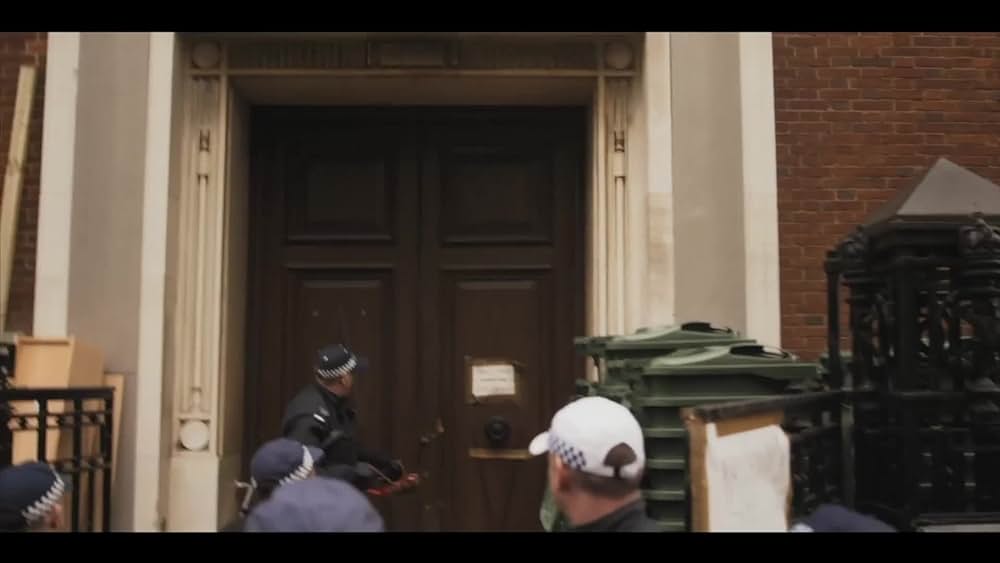 actor Gail Bradbrook large photo