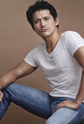 actor Robin Padilla large photo