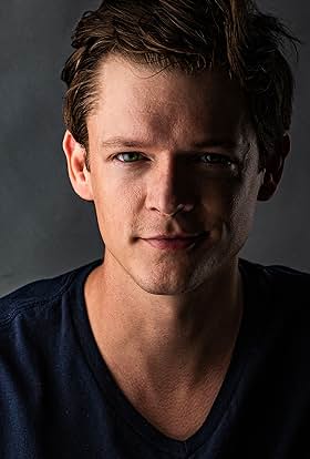 actor Bret Lindquist large photo