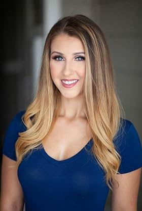 actor Amber Geary large photo