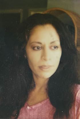 actor Radha Bharadwaj large photo