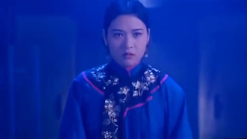 actor Julie Lee large photo