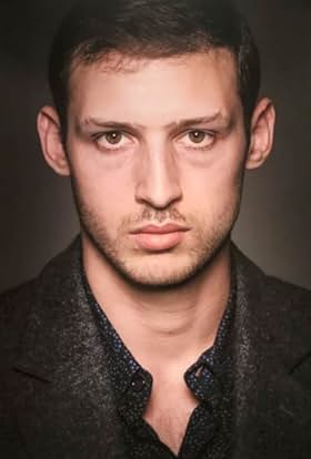 actor Tom Mercier large photo