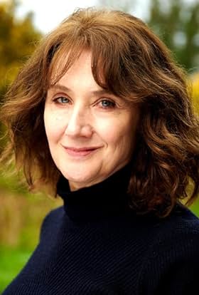 actor Ali White large photo