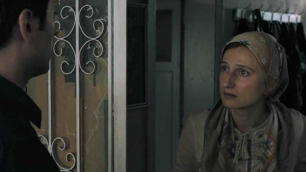 actor Nezaket Erden large photo