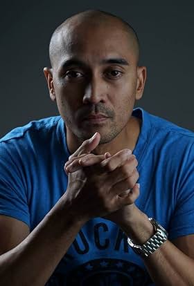 actor Gerard Pizarras large photo