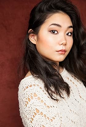 actor Heeli Lounibos large photo