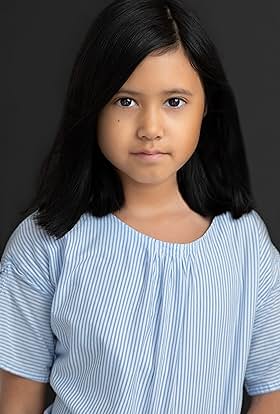 actor Victoria Hope Chan large photo