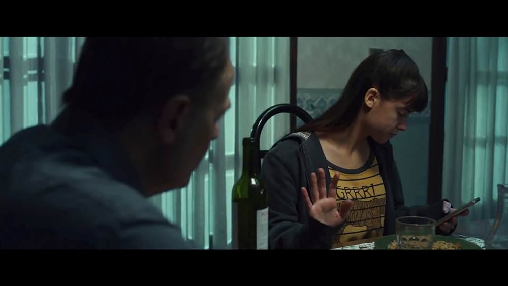 actor Camila Vaccarini large photo