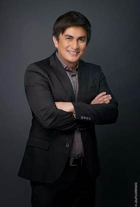 actor Gary Estrada large photo