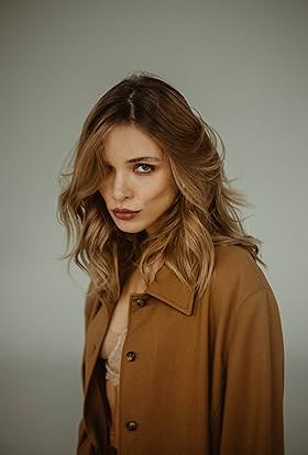 actor Valeria Dymova large photo