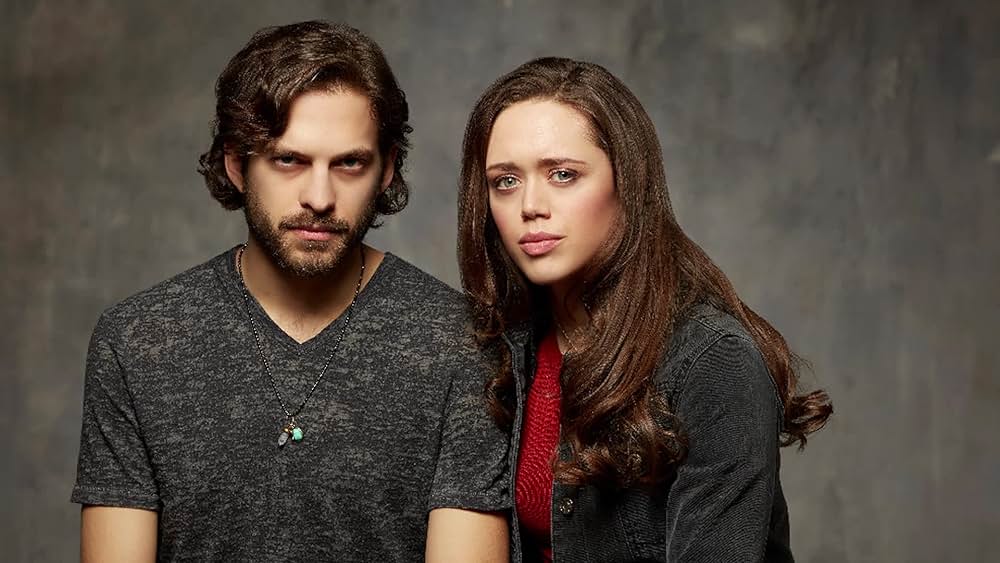 actor Naomi Ryan large photo