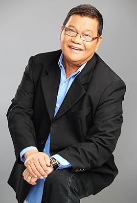 actor Joel Lamangan large photo
