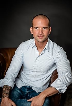 actor Jared Noble large photo