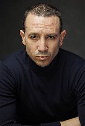 actor Monty Ben large photo