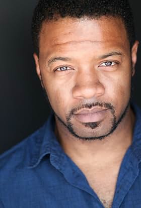 actor Michael Andreaus large photo