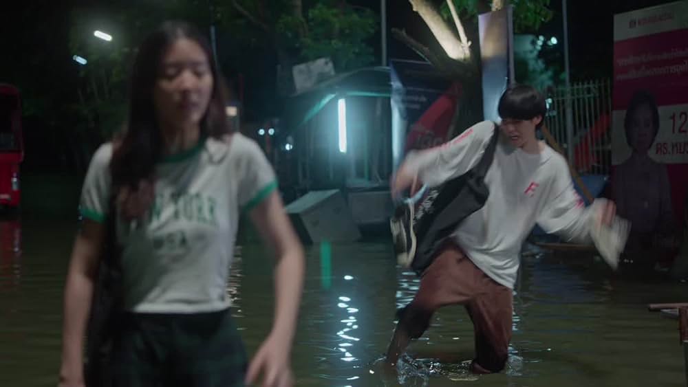 actor Plearnpichaya Komalarajun large photo