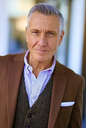 actor Dean Simone large photo