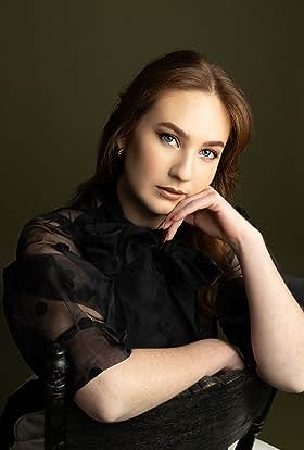 actor Mia Grunwald large photo