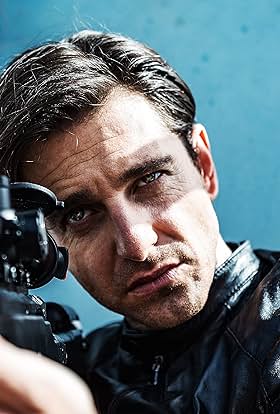 actor Giampaolo Morelli large photo