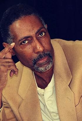 actor Mark E. Ridley large photo