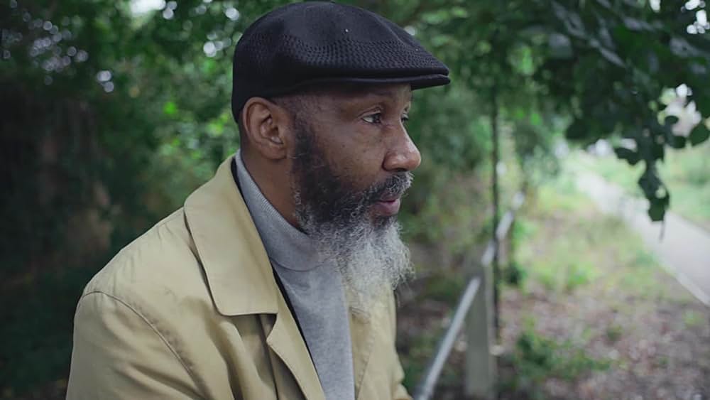 actor Candida Gubbins large photo