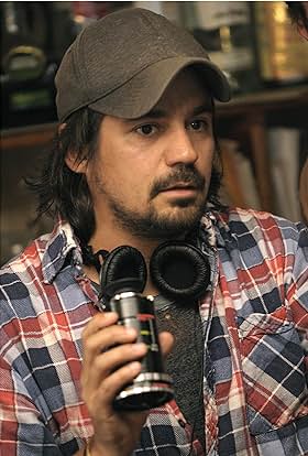 actor Robin Aubert large photo