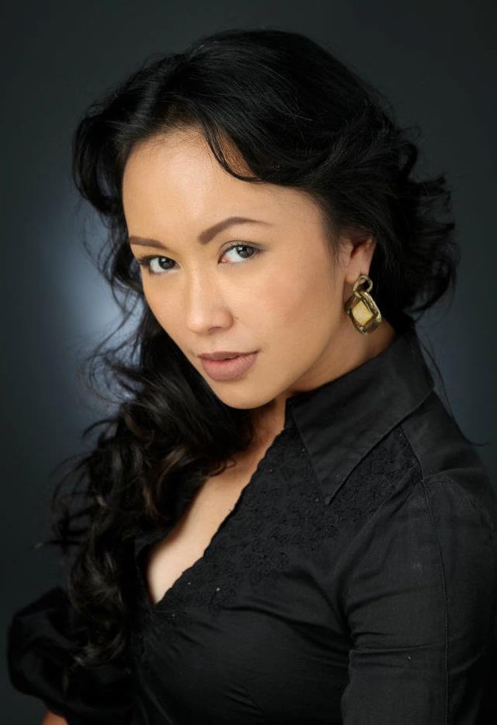 actor Kalila Aguilos large photo