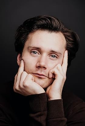 actor Alexander Angliss-Wilson large photo