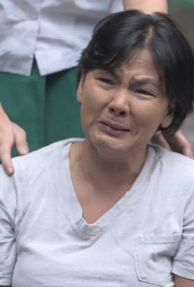 actor Amy Austria large photo