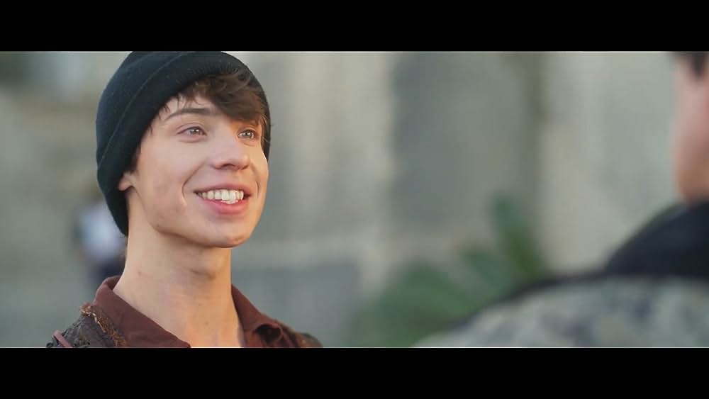 actor Adam Jones large photo