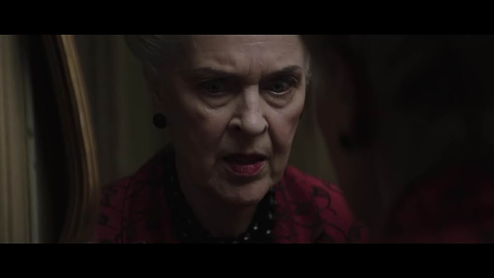 actor Evelyne Buyle large photo