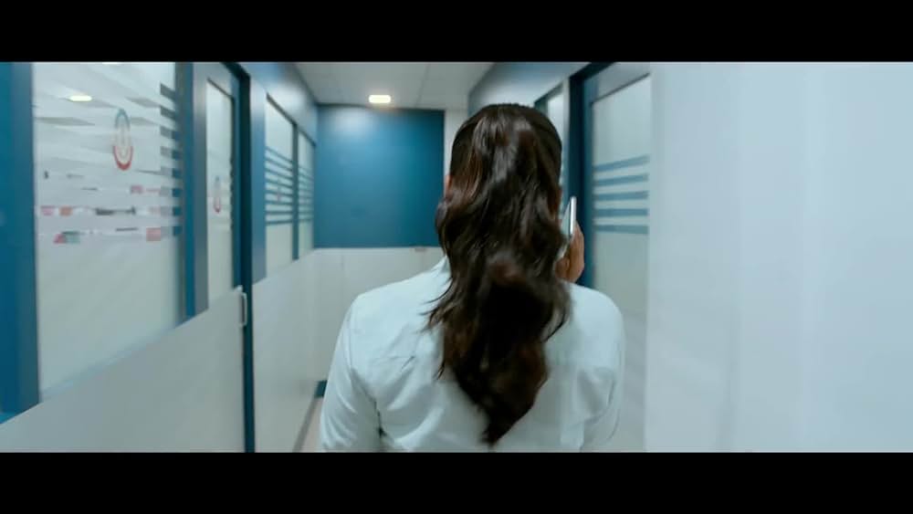 actor Gayathri Raja large photo