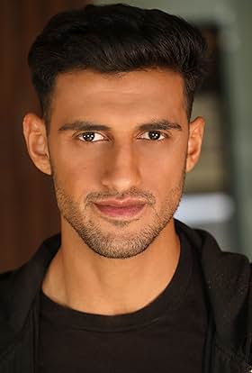 actor Amogh Kapoor large photo