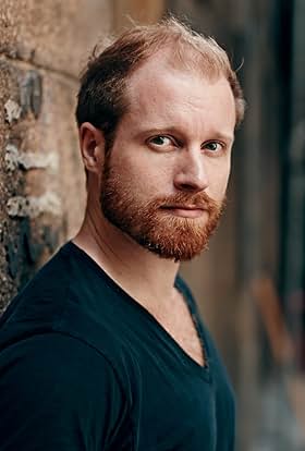 actor Erik Aleksander Schjerven large photo