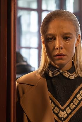 actor Alyona Mikhailova large photo