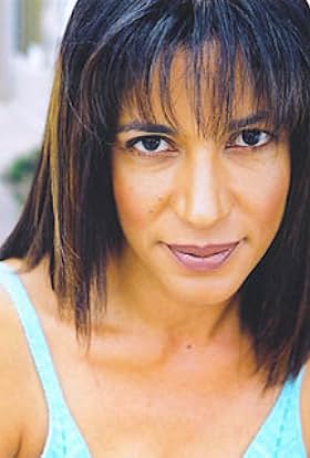 actor Lisa Dewitt large photo