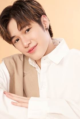 actor Natasitt Uareksit large photo