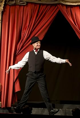 actor Richard Bovnoczki large photo