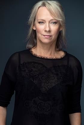 actor Briony Williams large photo