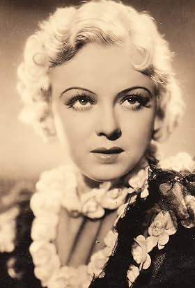 actor Vera Ferbasová large photo