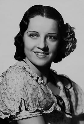 actor Luana Alcañiz large photo