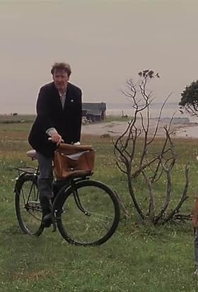 actor Tommy Kjellqvist large photo